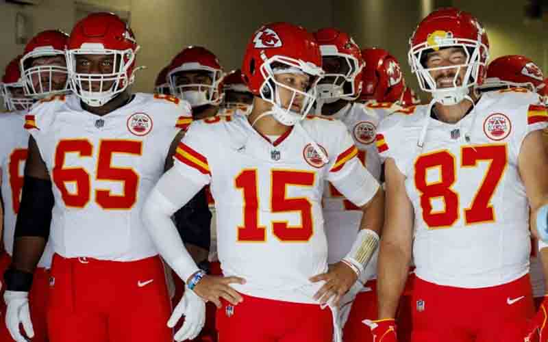 Chiefs in tunnel